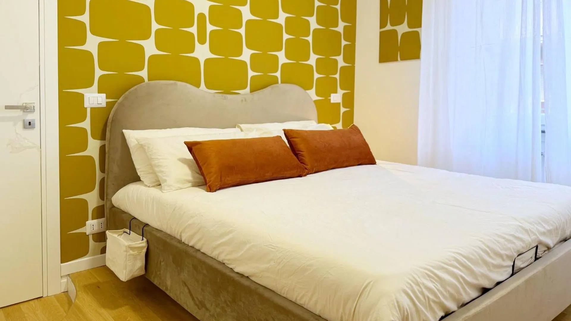 Viale Monza Ab Suites - 2 Bedroom- 15 Min Dal Duomo Milan